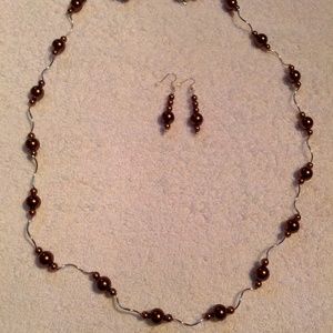 Necklace/earnings set